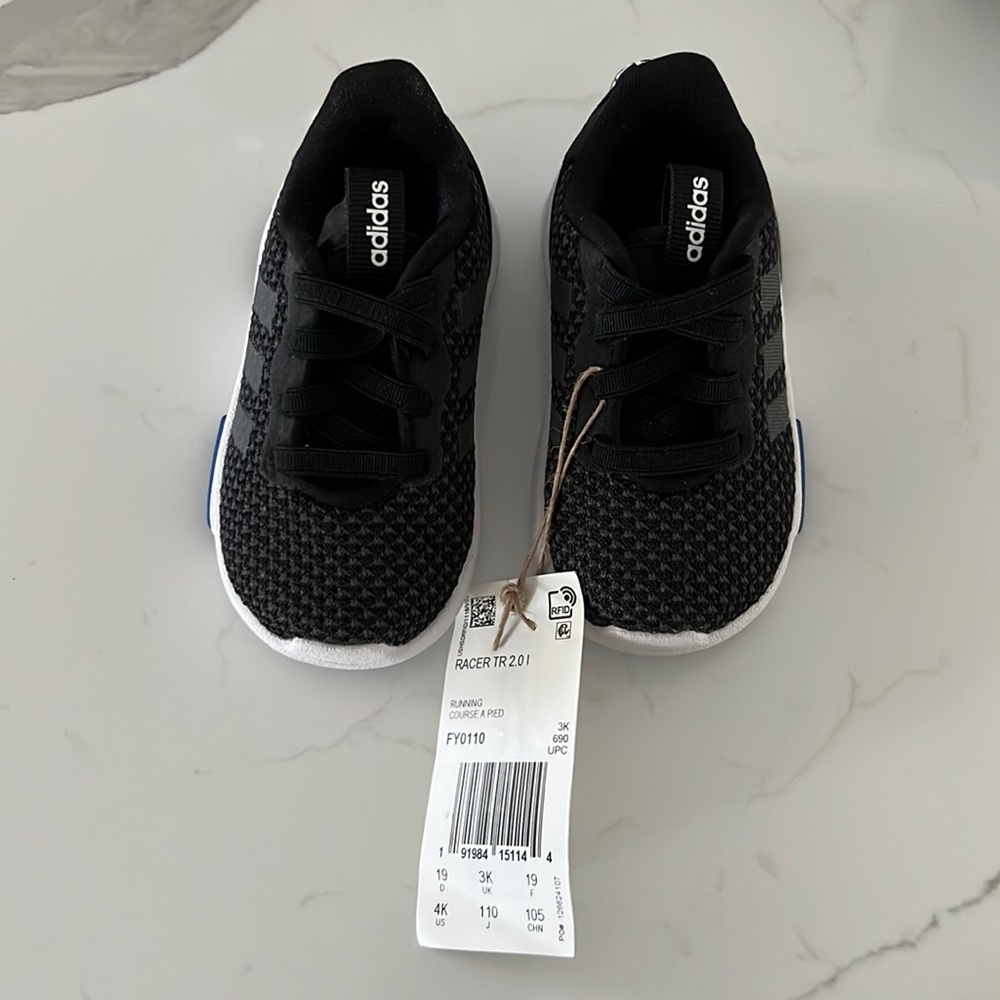 New in box with tags baby Adidas. Size 4k - Picture 4 of 6